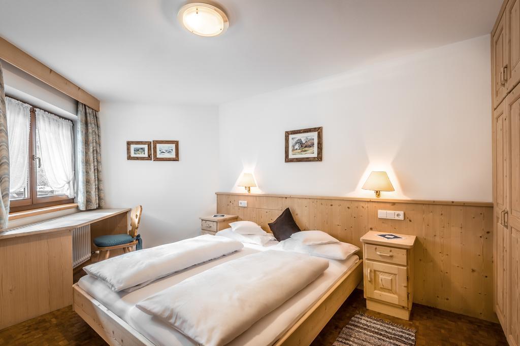 Residence Ciasa Planat San Cassiano  Exteriér fotografie