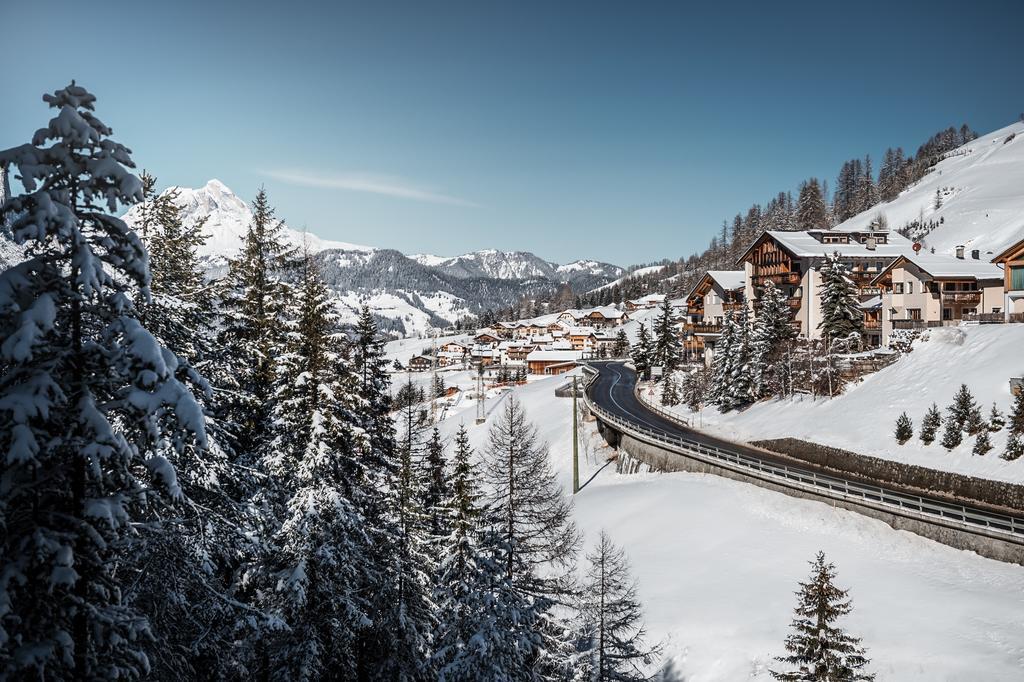 Residence Ciasa Planat San Cassiano  Exteriér fotografie